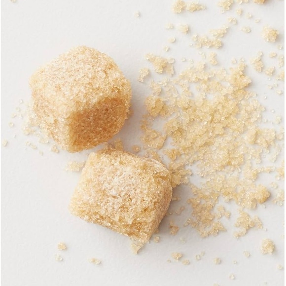 AG Care Cloud Air Light Volumizing Mousse 3.6oz - Picture 2 of 3